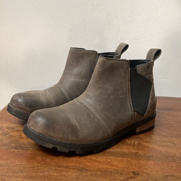 Sorel Emelie Chelsea Leather Boots - Picture 2 of 9